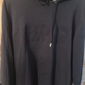 Hugo Boss  and Iaklet